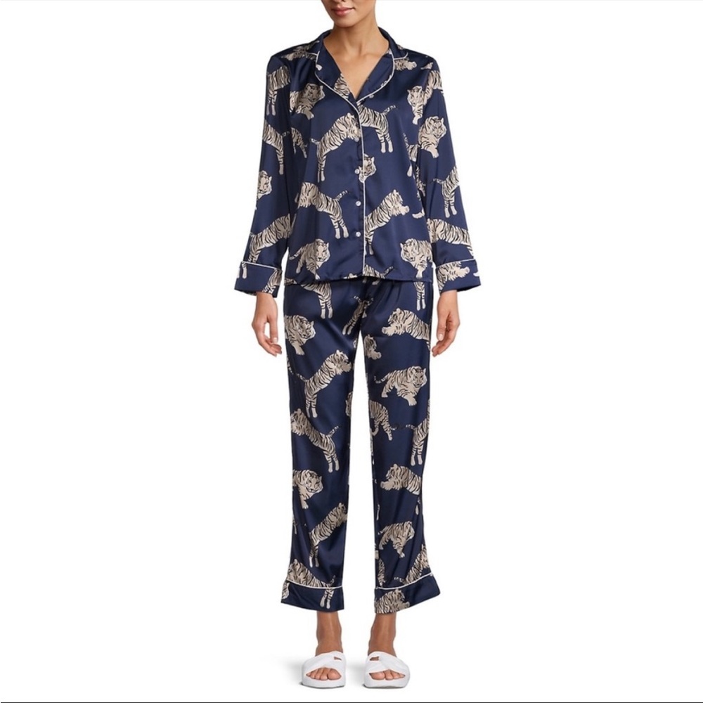 Averie Sleep Tiger-Print Satin Pajama Set Size M